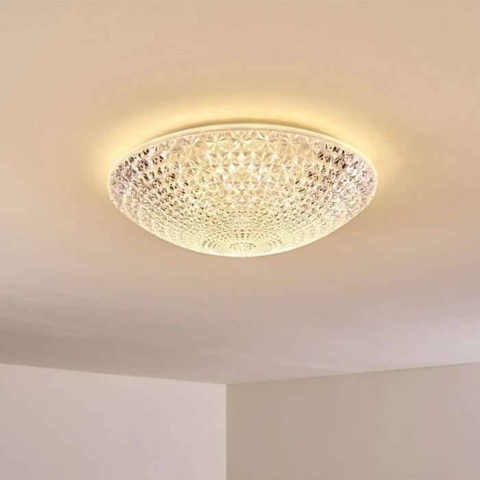 Plafonnier SUVARA LED transparent , de marque allemande.