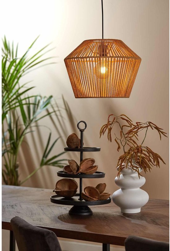 Suspension CASPIAN : Élégance Naturelle et Chaleureuse, marque néerlandaise.