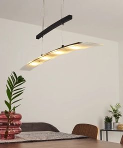 Suspension LED BALCAIRN,
Un design allemand unique avec lumière ajustable pour une ambiance parfaite.